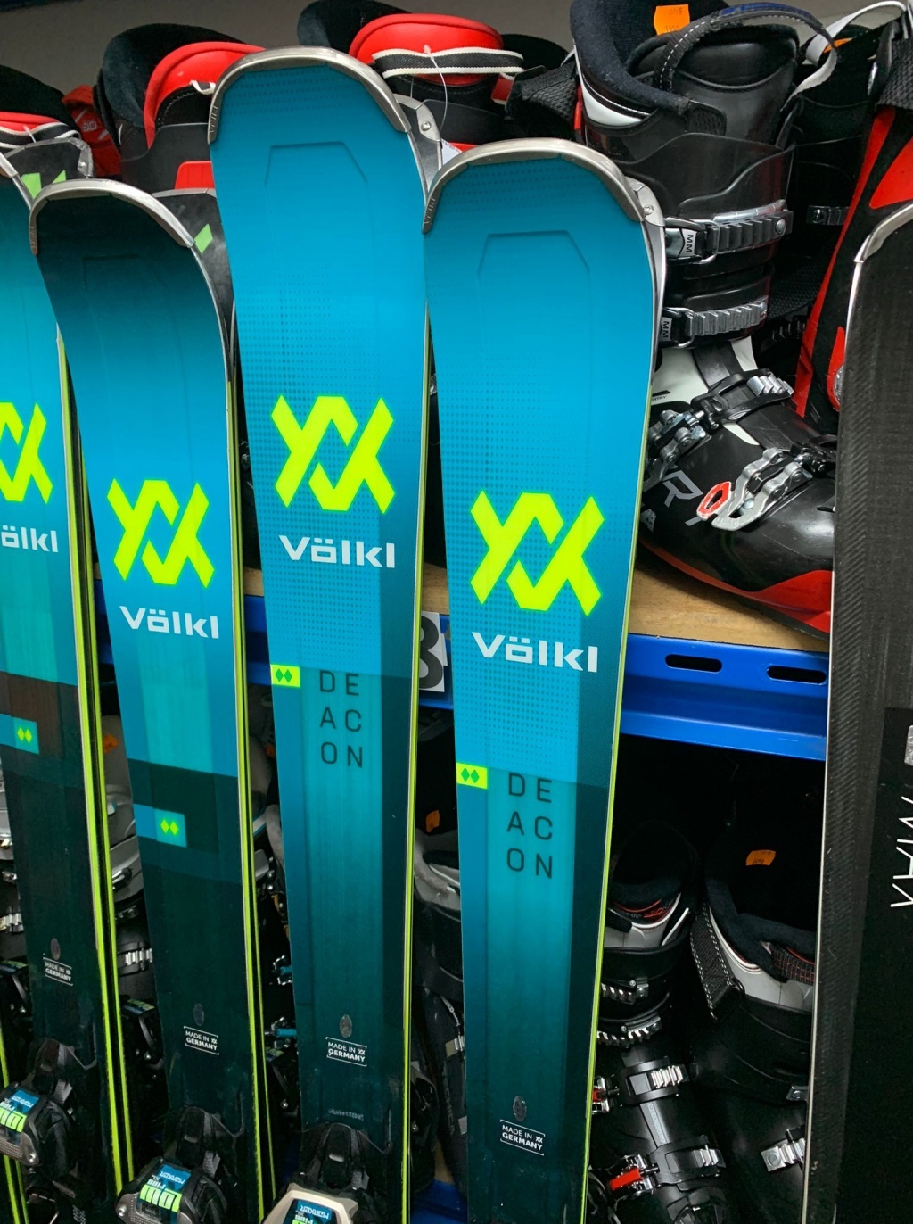 Volkl deacon sale 84