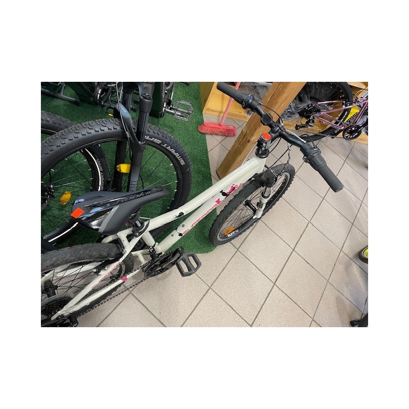 Bazarové kolo SUPERRIOR XC 24 velikost 24"