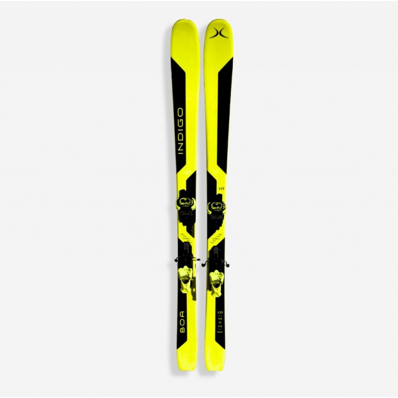 Bazarové freeski lyže Indigo Boa s vázáním model 2025