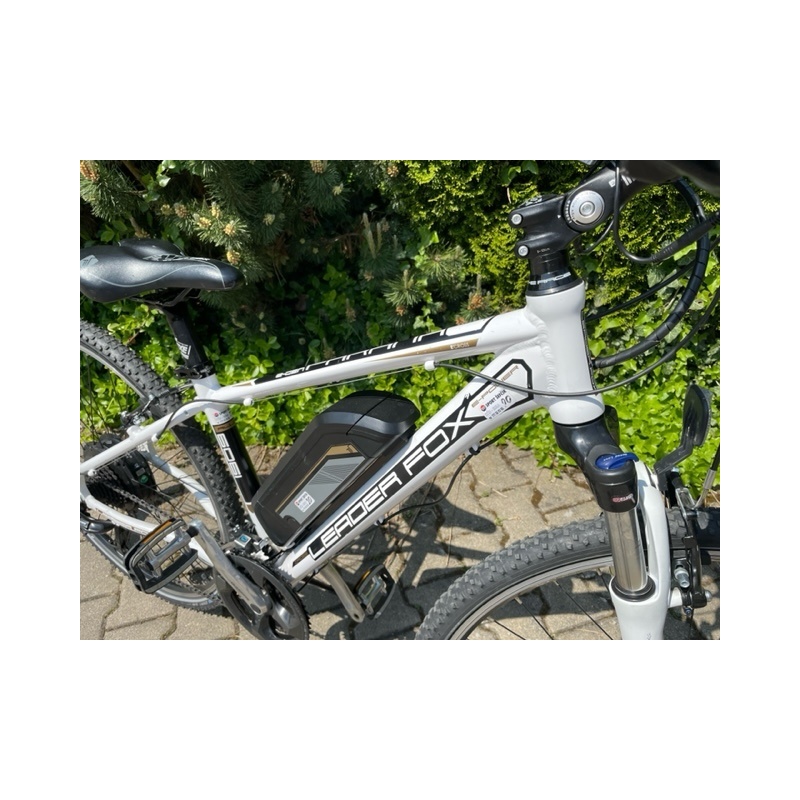 Bazarové elektrokolo Leader Fox Parana kola 28" rám 16"