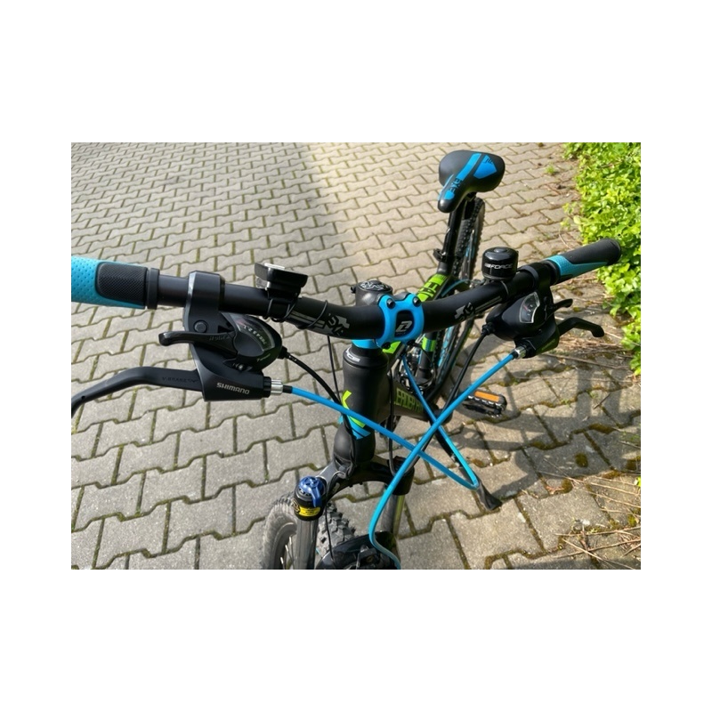Bazarové kolo Leader Fox FACTOR 26" černá mat/modrá model  2018